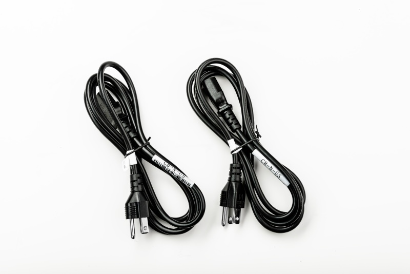 Mains cables pair for American standard.png